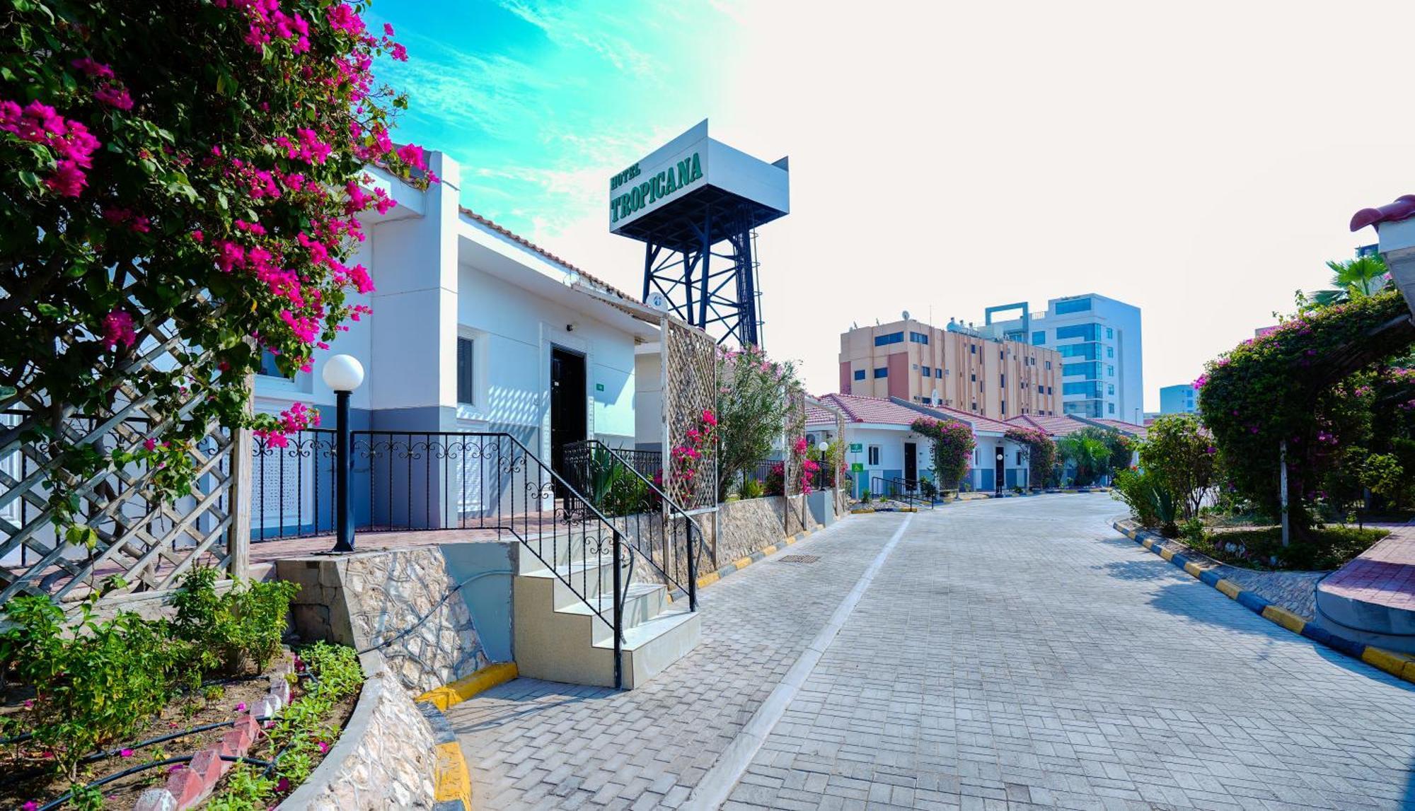 Hotel Tropicana
