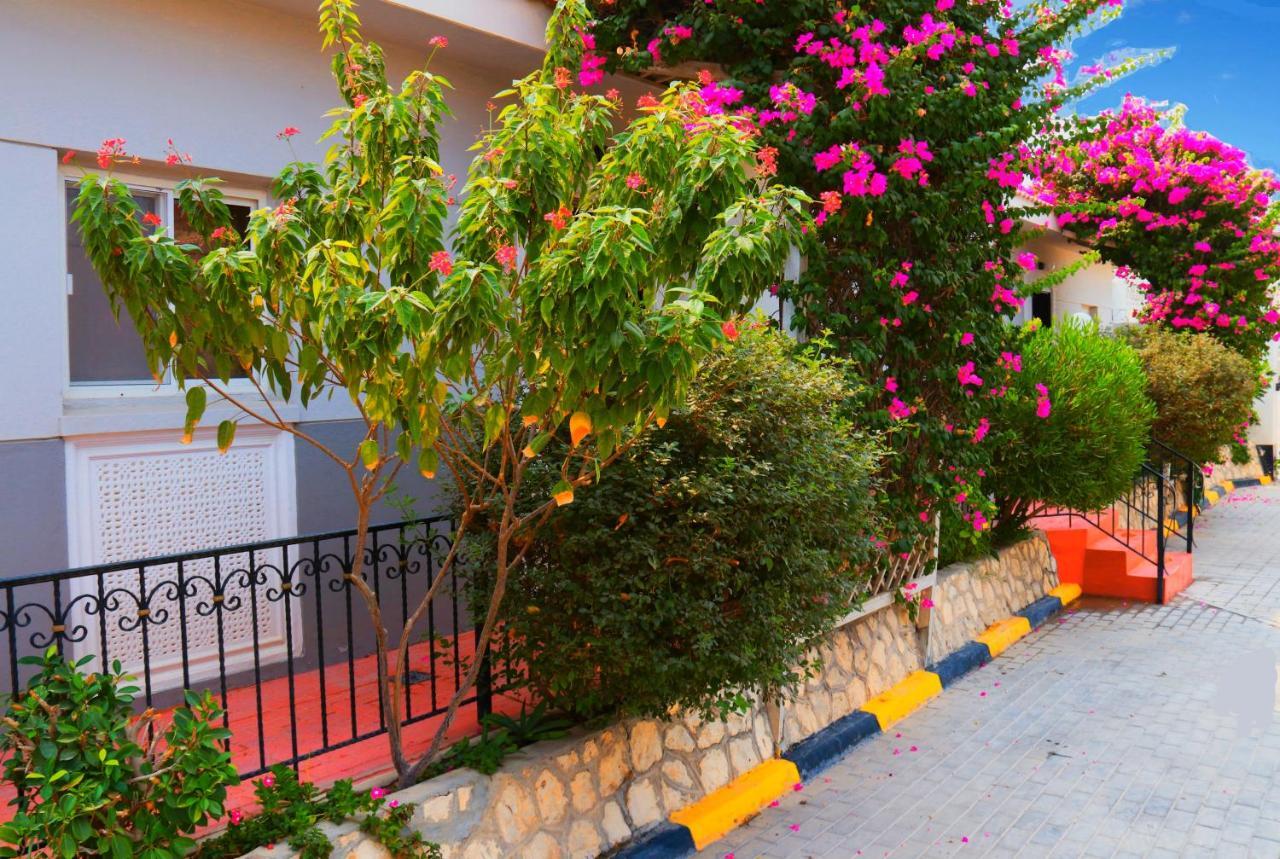 Tropicana 3* Manama